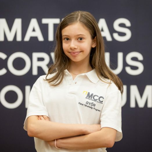 Vincze-Bogárdi Olívia