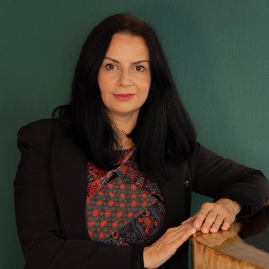 Sólyom Júlia